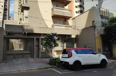 Apartamento para alugar com 2 quartos na região Central de Londrina, próximo da Avenida Higienópolis