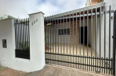 Casa para alugar na Zona Norte de Londrina com 3 quartos, Bairro Jardim das Palmeiras