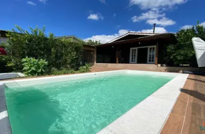 Casa com 3 quartos à venda na nossa senhora da saúde, caxias do sul  por r$ 750.000