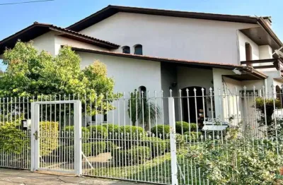 Casa com 4 quartos à venda no rio branco, caxias do sul  por r$ 1.050.000