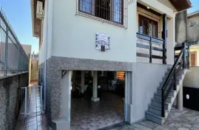 Casa com 3 quartos à venda no salgado filho, caxias do sul  por r$ 498.000
