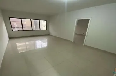 Sala comercial para alugar no centro, caxias do sul  por r$ 1.750