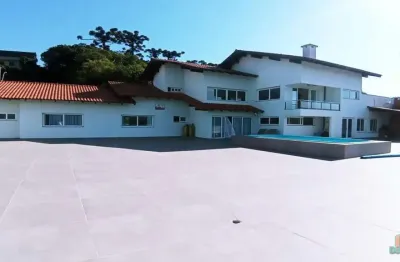 Casa com 4 quartos à venda no universitário, caxias do sul  por r$ 2.800.000