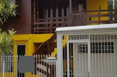 Casa com 3 quartos à venda na nossa senhora da saúde, caxias do sul  por r$ 660.000