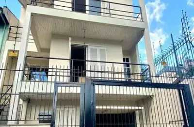 Casa com 3 quartos à venda no cinqüentenário, caxias do sul  por r$ 990.000