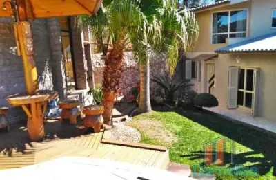 Casa com 3 quartos à venda no cruzeiro, caxias do sul  por r$ 860.000
