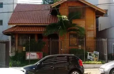 Casa com 5 quartos à venda no são pelegrino, caxias do sul  por r$ 1.200.000