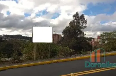 Terreno à venda no universitário, caxias do sul  por r$ 900.000