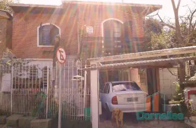 Casa com 3 quartos à venda no rio branco, caxias do sul  por r$ 880.000