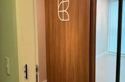 Sala comercial à venda no villagio iguatemi, caxias do sul  por r$ 300.000