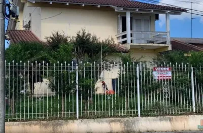 Casa com 3 quartos à venda na nossa senhora de fátima, caxias do sul  por r$ 850.000