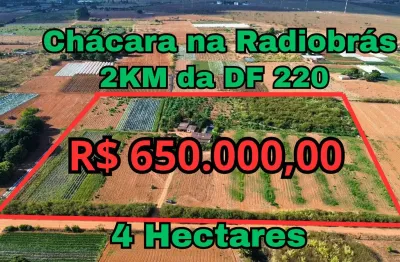 Chácara / sítio com 4 quartos à venda na Zona Rural, Brazlândia 