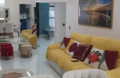 Casa de alto padrão com lazer completo em vicente pires – conforto e sofisticação