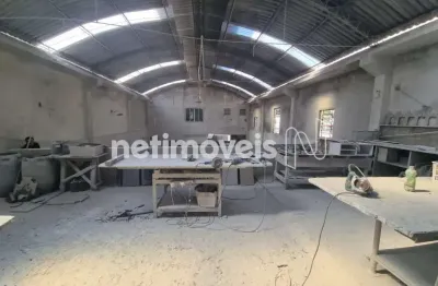 Barracão / Galpão / Depósito com 3 salas à venda em Pitangueiras, Rio de Janeiro 