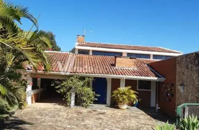 Casa em condomínio fechado com 4 quartos à venda na monte alegre do sul, 568, zona rural, monte alegre do sul, 400 m2 por r$ 1.647.000