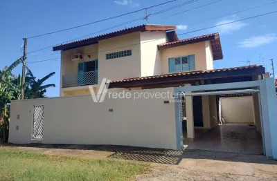 Casa com 3 quartos à venda na avenida tancredo neves, 582, jardim rezek, artur nogueira, 190 m2 por r$ 650.000