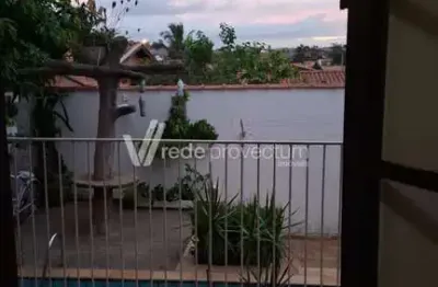 Casa com 2 quartos à venda na rua sebastião paulino dos santos, 274, parque santa bárbara, campinas, 201 m2 por r$ 900.000