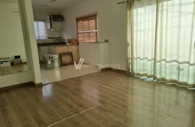 Casa com 2 quartos para alugar na rua nuno álvares pereira, 400, vila nogueira, campinas, 65 m2 por r$ 2.600