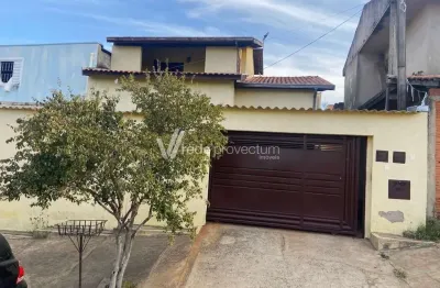 Casa com 5 quartos à venda na rua celso luglio, 272, parque residencial carvalho de moura, campinas, 250 m2 por r$ 700.000
