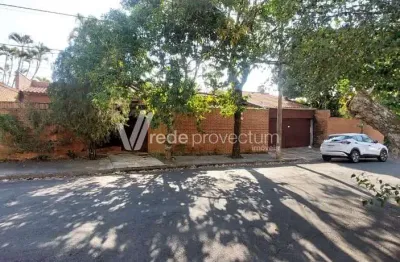 Casa com 3 quartos à venda na rua visconde do rio claro, 82, cidade universitária, campinas, 314 m2 por r$ 1.290.000