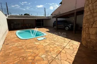 Casa com 3 quartos à venda na rua célia aparecida gianpaul andre, 276, betel, paulínia, 213 m2 por r$ 810.000