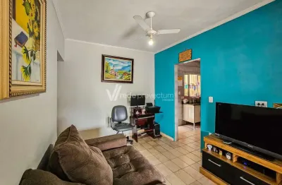 Casa com 2 quartos à venda na Rua Vivaldo José Santana, 596, Jardim Adelaide, Hortolândia, 117 m2 por R$ 435.000