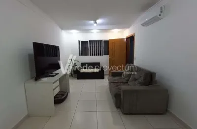 Casa com 3 quartos à venda na Rua José Pedrocelli, 45, Parque Jambeiro, Campinas, 103 m2 por R$ 700.000