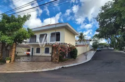 Casa em condomínio fechado com 4 quartos à venda na Rua José Antônio Pinto Borges, 71, Jardim Chapadão, Campinas, 380 m2 por R$ 2.700.000
