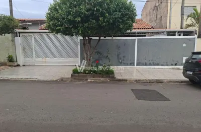 Casa com 4 quartos à venda no Jardim America, Paulínia , 182 m2 por R$ 900.000