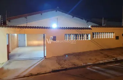 Casa com 5 quartos à venda na Alfredo Pacífico Belgama, 19, Vila Formosa, Campinas, 250 m2 por R$ 830.000