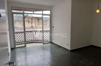 Apartamento com 2 quartos para alugar na Rua Doutor Euclides Vieira, 647, Parque São Quirino, Campinas, 70 m2 por R$ 1.900