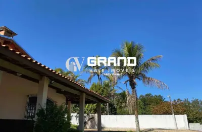 Chácara para venda 4 quartos 1750m²  casa 300m² - Piscina - B. Bonsucesso