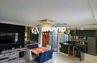 Casa à Venda - 3 Quartos - 1 Suíte - 260m² - Bairro Jardim Por do Sol - SJC