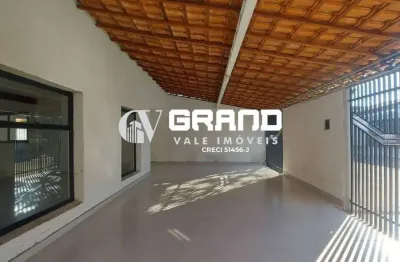 Casa Térrea à Venda -3 Quartos 1 Suíte 130m² - Bairro Bosque dos Eucaliptos