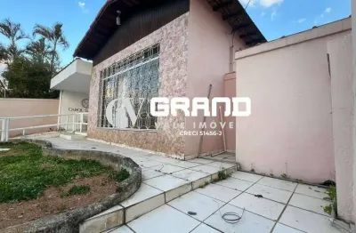 Casa com 3 quartos à venda na Rua Martins Fontes, Monte Castelo, São José dos Campos