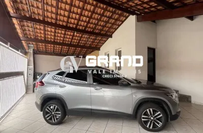 Casa Térrea com Edícula à Venda 3 Quartos 1 Suíte 200m² - Bairro Santana