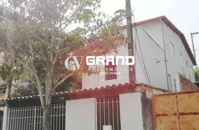 Casa Sobrado à Venda - 3 Quartos 1 Suíte - 128m² - Bairro República