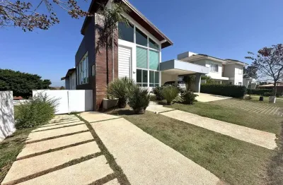 Casa em condomínio fechado com 4 quartos à venda na Loteamento Sociedade Hípica de Botucatu, 000, Sociedade Hípica de Botucatu, Botucatu