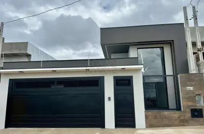 ✨Excelente imóvel localizado no bairro Jardim Ouro Verde na cidade de Botucatu-S