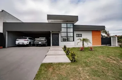 Casa no Condomínio Chácara Santo Antônio, na cidade de Botucatu-SP