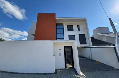 Residência tríplex de alto padrão!! – entre em contato e agende uma visita