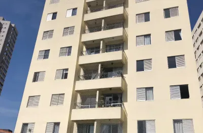 Aluga-se apartamento com varanda 70m2 perto metrô brooklin - rua tranquila  perto de ótimo comércio local
