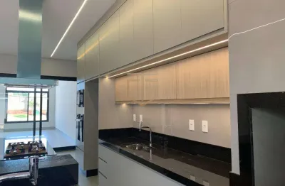 Casa à venda em paulínia, parque brasil 500, com 3 suítes, com 193.22 m², condomínio royal garden