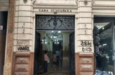 Casa à venda na Rua Barão de Itapetininga, 120, República, São Paulo