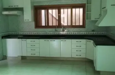 Sobrado com 2 dormitórios, 321 m² - venda por r$ 990.000,00 ou aluguel por r$ 5.700,00/mês - centro - suzano/sp