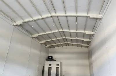 Oportunidade: galpão com 250m² e terreno de 513m² em localização estratégica!