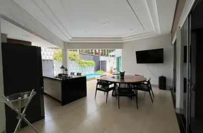 Sobrado jardins mônaco com 340 m² e 5 quartos com 4 suítes. aparecida de goiânia