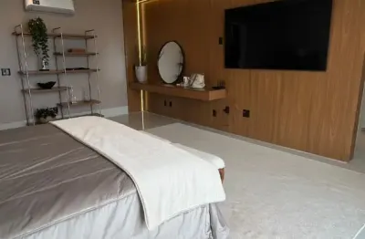 Sobrado novo e moderno com luxo, área verde e vista panorâmica