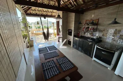Uma casa que abraça e surpreende a 300m do shopping taquara plaza