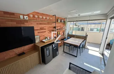 Cobertura cinematográfica na freguesia com 166m², piscina e área gourmet